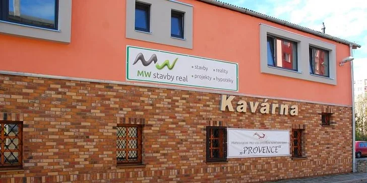 Jako na jihu Francie: káva dle výběru v kavárně ve stylu Provence