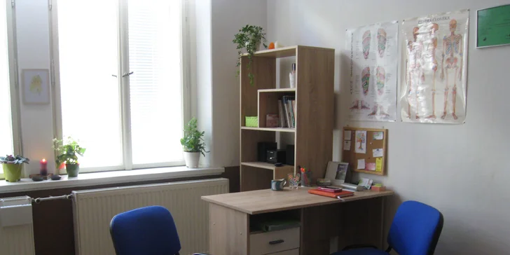 Uvolnění oblasti krční páteře: Indická masáž hlavy v délce 60 minut