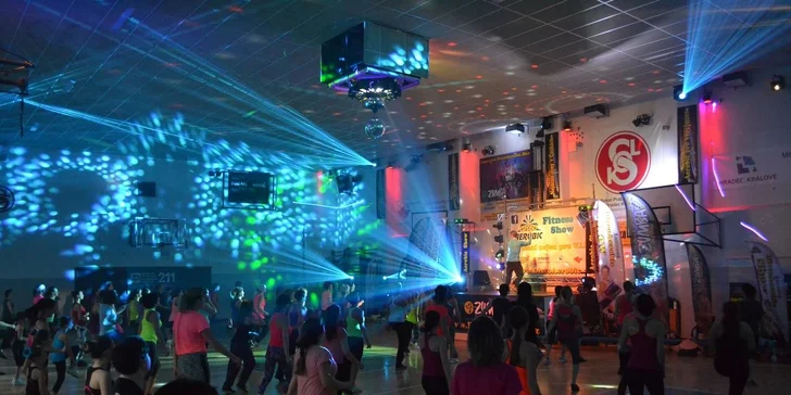 Pravidelné cvičení Latino Dance se světelnou show - 10 vstupů