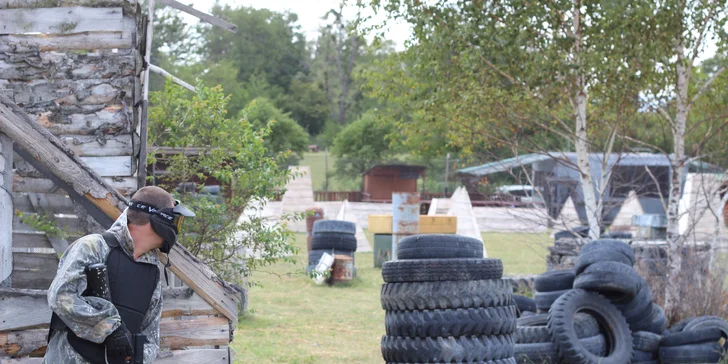 3 nadupané hodiny paintballu na hřišti s rozlohou 10 000 m² - i pro partu