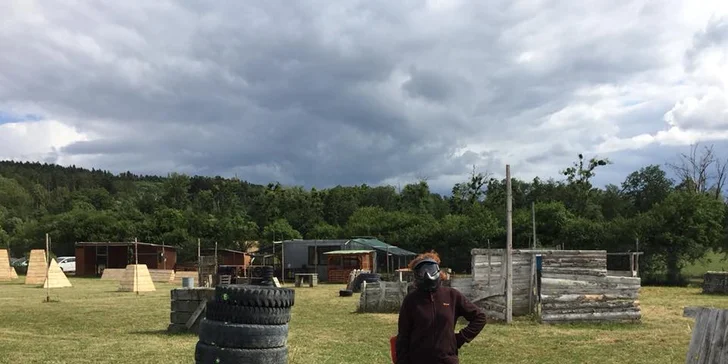 3 nadupané hodiny paintballu na hřišti s rozlohou 10 000 m² - i pro partu
