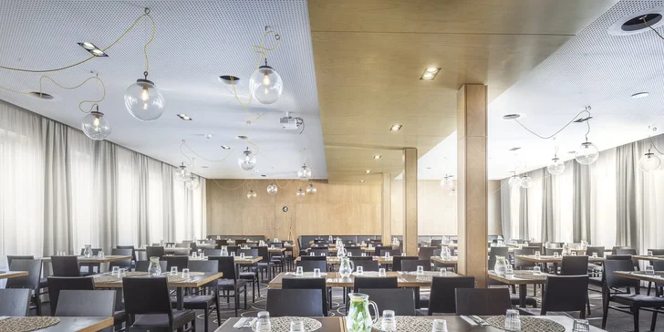 Krásný 4* hotel na dosah centra Prahy: snídaně a wellness, i adventní termíny