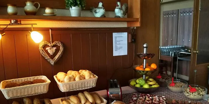 Zima nebo jaro u Lipna s polopenzí, wellness a lahví sektu