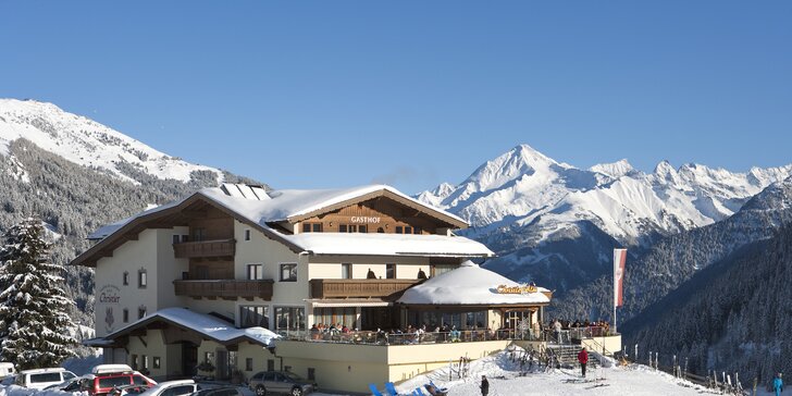 Lyžování na rakouském ledovci: hotel u sjezdovky, polopenze i neomezený wellness