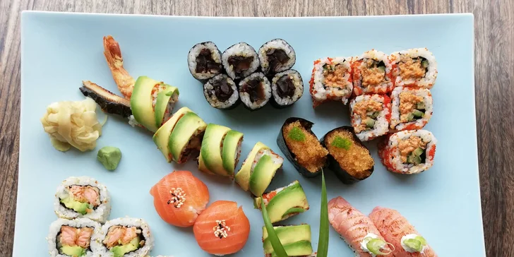 Od sushimistrů na váš stůl: sushi sety s tradičními i originálními rolkami