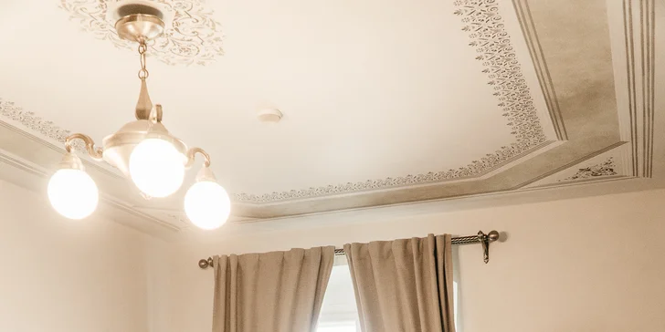 Jako na šlechtickém sídle: krásné apartmány na Lipně a panoramatická sauna