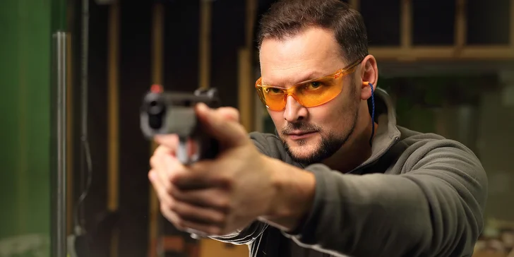 Zážitková střelba na vlastní kůži: zbraně z akčních filmů a další balíčky