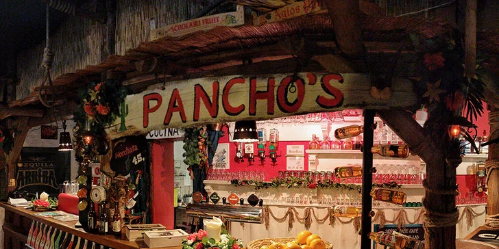 Mexická večeře pro dva: naducané enchiladas s kuřecím a churros s karamelem a čokoládou