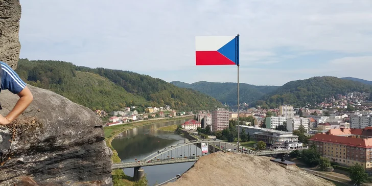 Pro horolezecké dobrodruhy: půldenní kurz bezpečného via ferrata lezení v Děčíně pro začátečníky