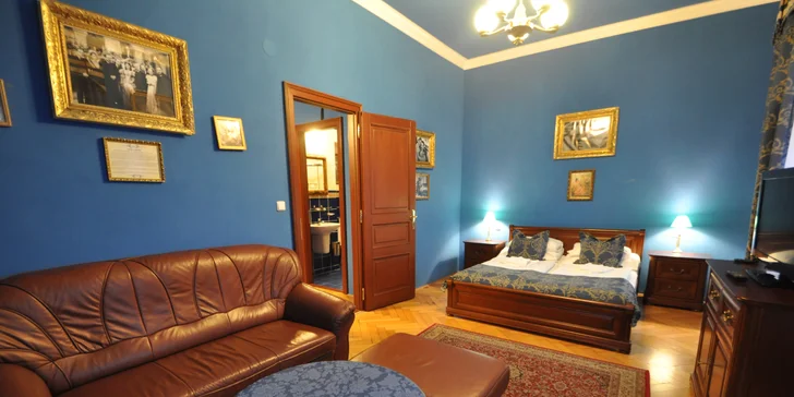 Prvorepublikový 4* hotel v Jičíně: 1–2 noci s jídlem, wellness i masáží