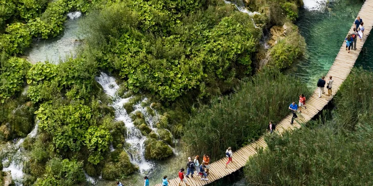 Plitvická jezera jsou právem na seznamu UNESCO.