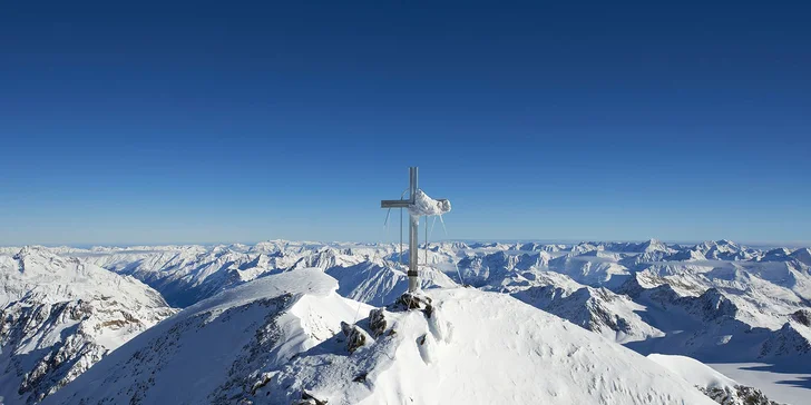 1denní lyžování: střediska Sölden i Stuhleck, ledovce Hintertux, Pitztal, Stubai
