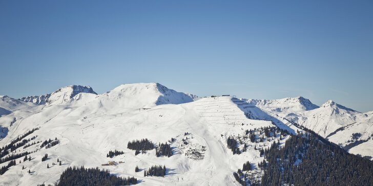 Užijte si jednodenní lyžování v rakouském středisku Skicircus -Saalbach