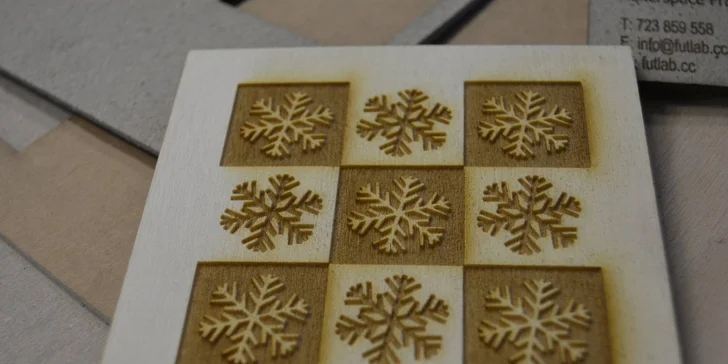 Kreativní kurzy: 3D tisk a laser, potisk triček a šití i výroba z kůže a gravírování