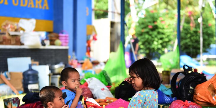 Tsunami v Indonésii: pomozte s UNICEF rodinám a dětem