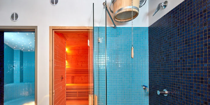 Některé balíčky zahrnují vstup do hotelového wellness, kde je finská a turecká sauna. 
