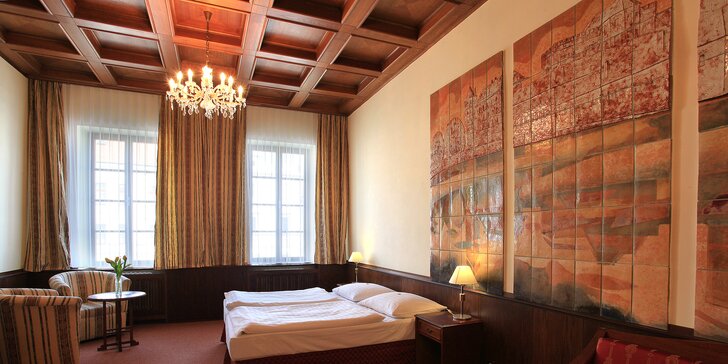 4* pobyt v Třeboni: krásný hotel přímo na náměstí, wellness a polopenze