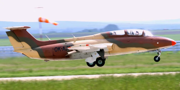 Vzhůru do oblak: zkušební výcviková lekce na L-29 Delfín nebo let v L-39 Albatros