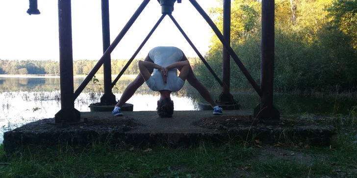 5 vstupů na vybrané lekce jógy u Jiřího z Poděbrad