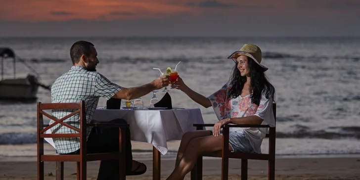 3* hotel se 2 bazény na Srí Lance pro nenáročné, přímo na pláži v oblasti Hikkaduwa