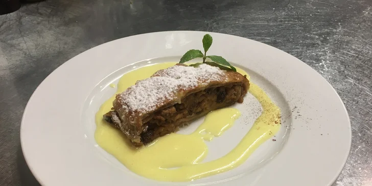 Ráj středomořských delikates: cokoliv z menu v hodnotě 500 nebo 1000 Kč