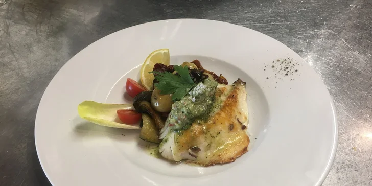 Ráj středomořských delikates: cokoliv z menu v hodnotě 500 nebo 1000 Kč