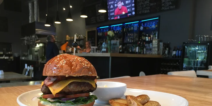 Ráj středomořských delikates: cokoliv z menu v hodnotě 500 nebo 1000 Kč