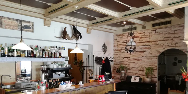 3denní lyžování v italských Dolomitech: bus, polopenze, skipas a wellness