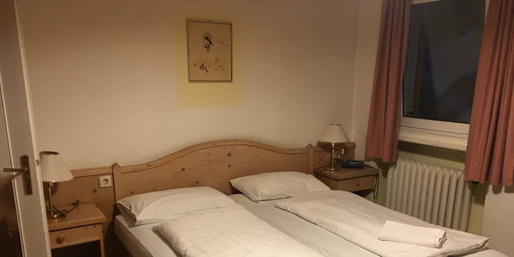 3denní lyžování v italských Dolomitech: bus, polopenze, skipas a wellness