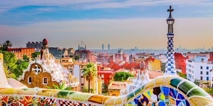 Barcelona letecky: 3 noci s ubytováním v 3* hotelu, průvodce i snídaně