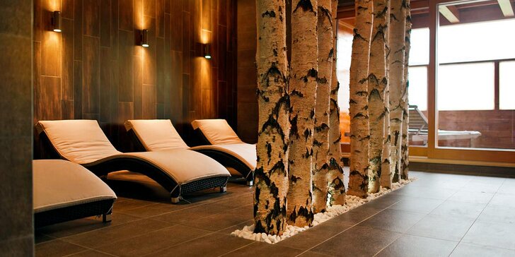Wellness pobyt v luxusním resortu v Beskydech: snídaně, masáž i výlety