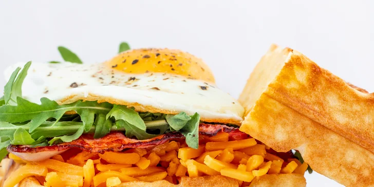 Snídaňové menu v bistru Waf-Waf: sladké i slané vafle, lívance a nápoje