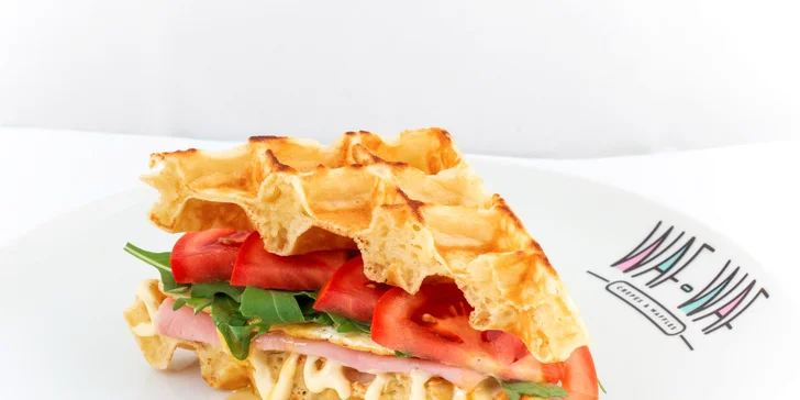Snídaňové menu v bistru Waf-Waf: sladké i slané vafle, lívance a nápoje