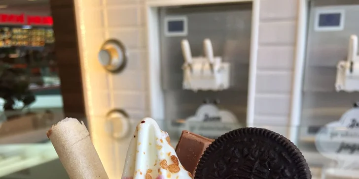 Dárkové vouchery na cokoli z Yobaru: frozen yogurty, káva, koktejly i dezerty