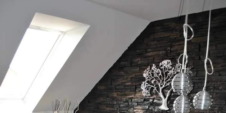 Pobyt se snídaní v moderním apartmánu a možnost jízdy v luxusním voze