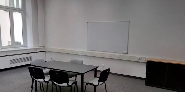 Rozmluvte se anglicky: 4 dvouhodinové lekce konverzace pro mírně pokročilé