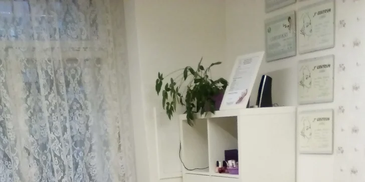 Luxusní balíčky wellness pedikúry včetně masáže chodidel