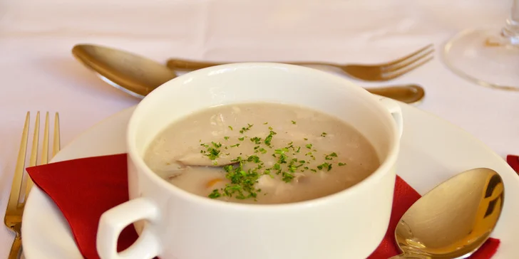 4chodové menu pro dva v restauraci Pod Lipami