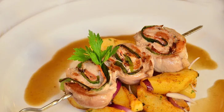 4chodové menu pro dva v restauraci Pod Lipami