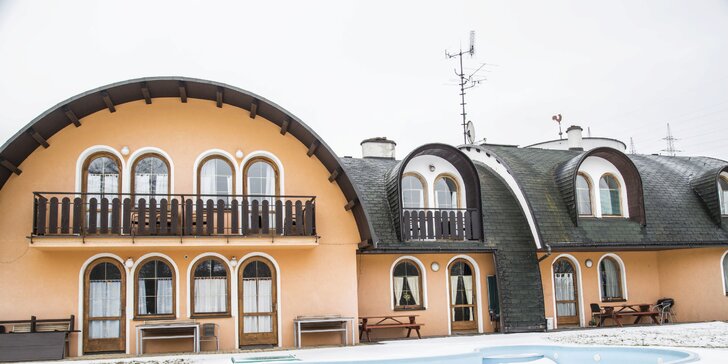 Dovolená v penzionu nedaleko Adršpachu se snídaní a wellness: sauna, solárium či masážní křeslo