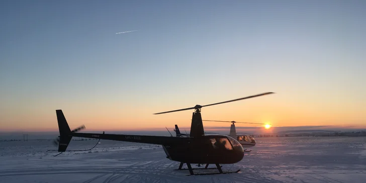 Piloti z Helitom vás vezmou na palubu vrtulníku, se kterým budete 18 až 30 min. kroužit v oblacích.