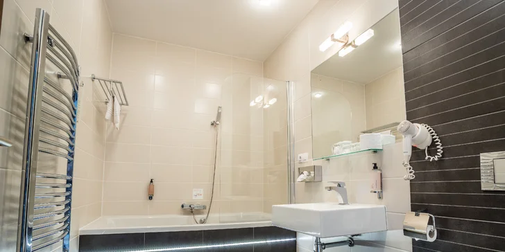Luxusní wellness pobyt se snídaní mezi vrcholky Malé a Velké Fatry