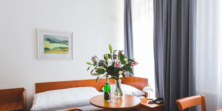 Relaxace v Karlových Varech: hotel přímo u kolonády, wellness a polopenze