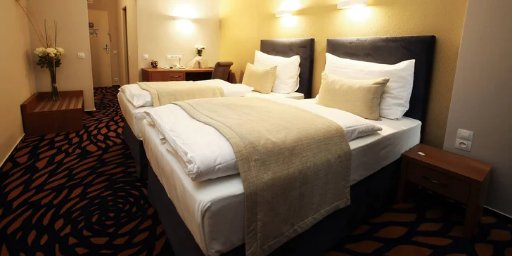 Ubytovaní budete ve 4* hotelu Central, který se nachází přímo v srdci města.
