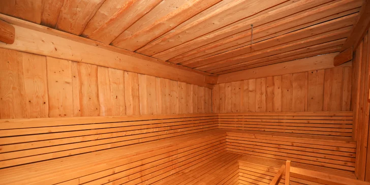 Čeká vás sauna a vířivka.