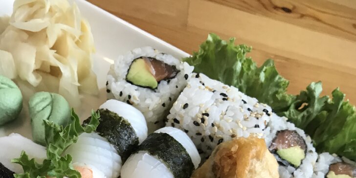 Milujeme sushi: set pro vegetariány, ale i s chobotnicí či smaženým lososem