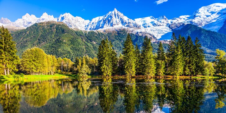Výlet do horského střediska Chamonix, k hoře Mont Blanc a do Ženevy