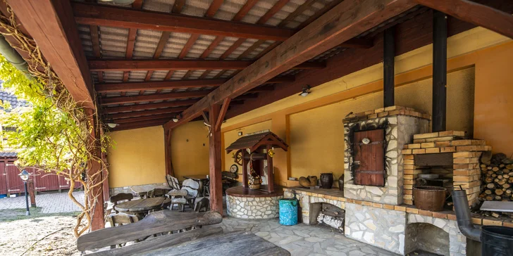 Tři pohodové dny na statku u Krušných hor s polopenzí a vyjížďkou na koni