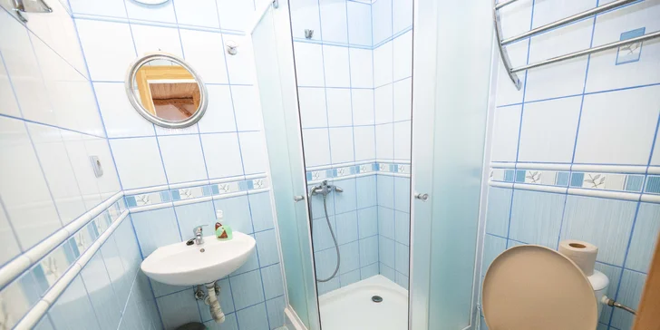 Tři pohodové dny na statku u Krušných hor s polopenzí a vyjížďkou na koni