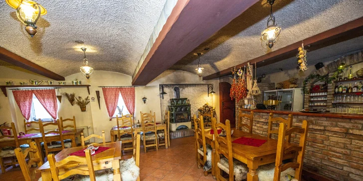 Tři pohodové dny na statku u Krušných hor s polopenzí a vyjížďkou na koni